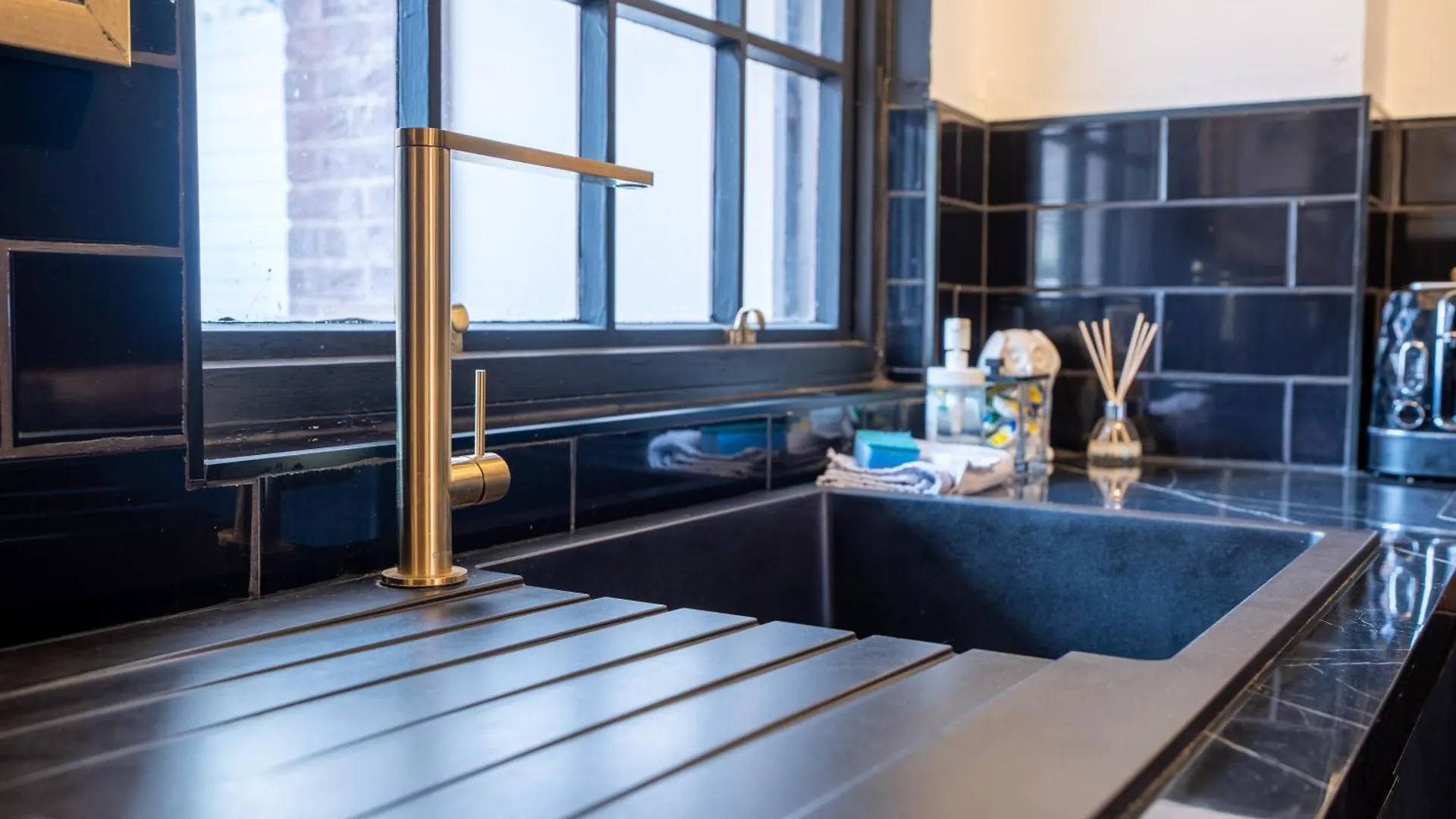 Stunning 2 Bed Apartment, In The Heart Of Exeter! 0*, Exeter United Kingdom