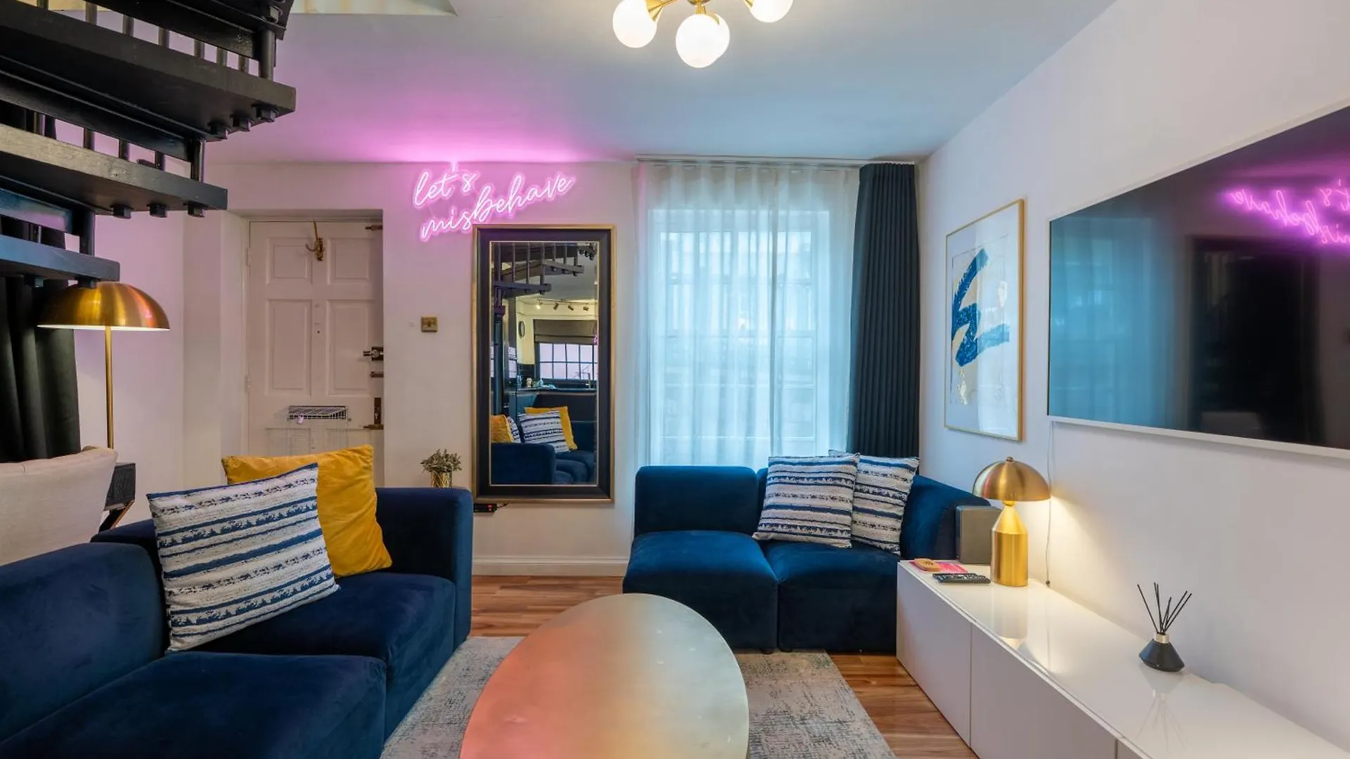 Stunning 2 Bed Apartment, In The Heart Of Exeter! Apartment
