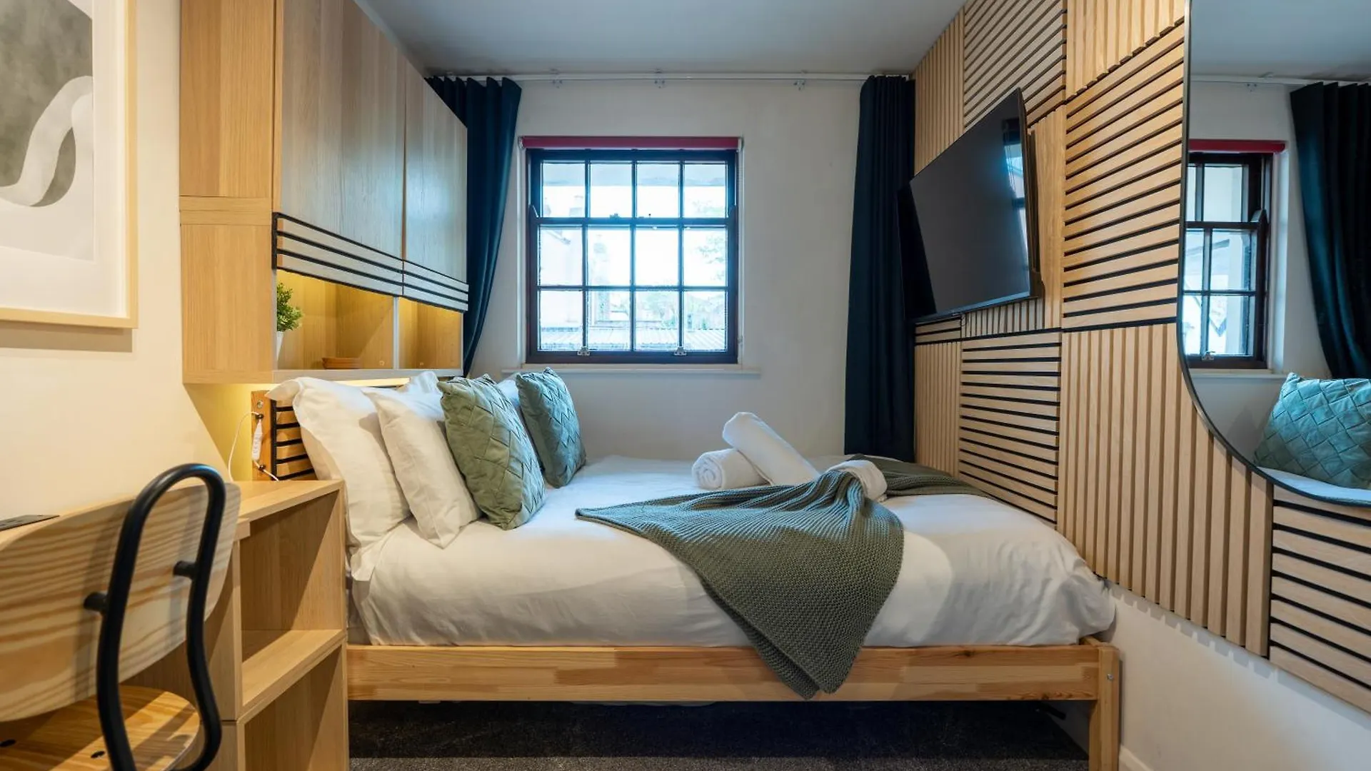 Stunning 2 Bed Apartment, In The Heart Of Exeter! 0*, Exeter United Kingdom